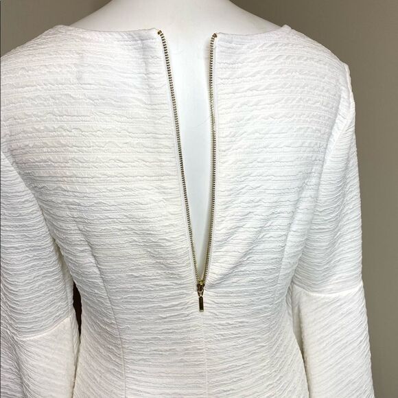 Liz Claiborne NWT ivory bell sleeve dress size 4 - Picture 14 of 16